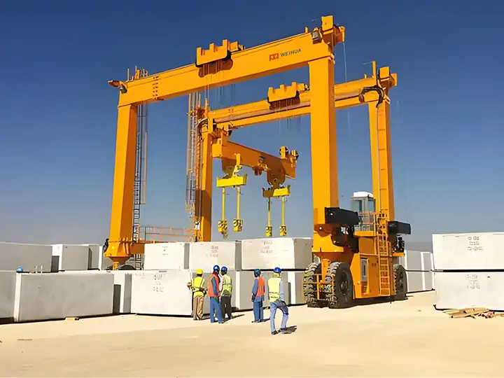 RTG козловой кран на пневмоходу
