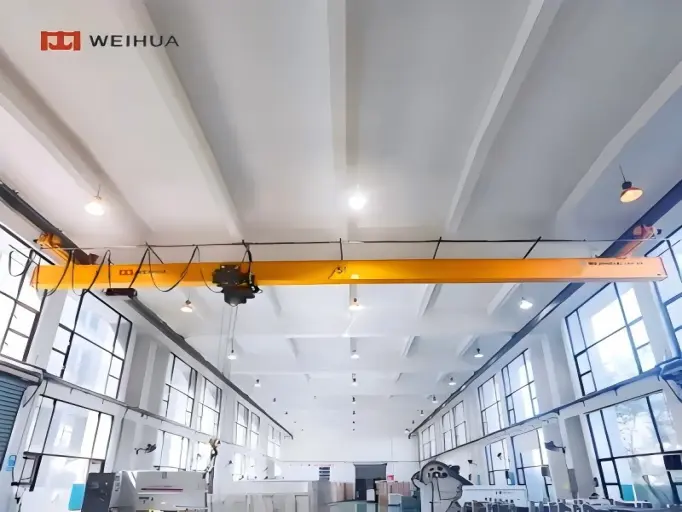 Подвесной мостовой кран для перемещения деталей